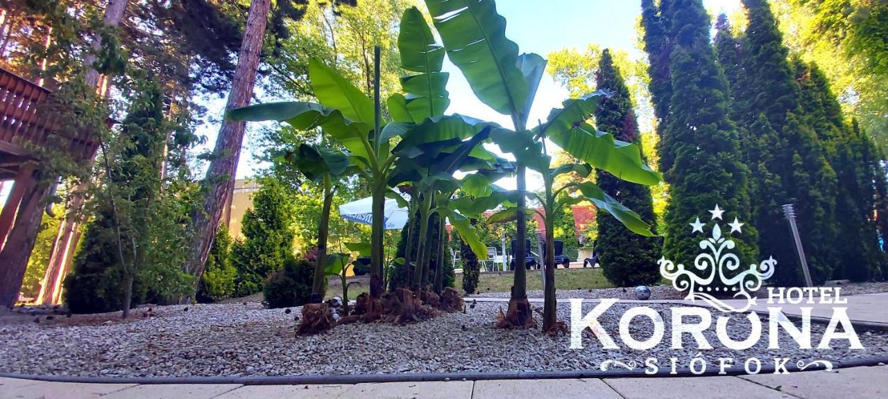 Hotel Korona Siofok Luaran gambar